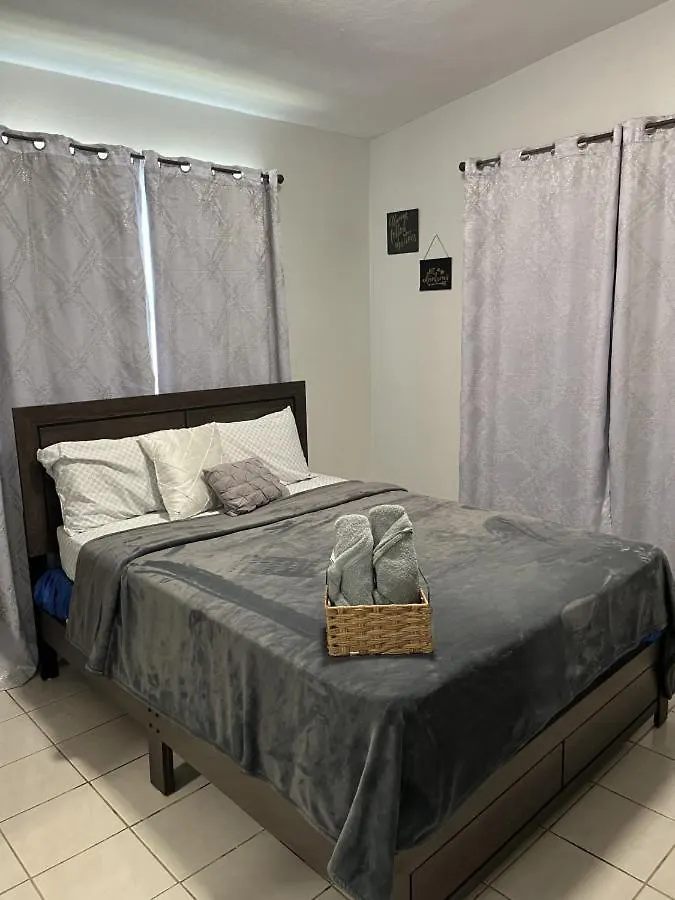 Vila Granero Kenyard In Aguadilla Moca